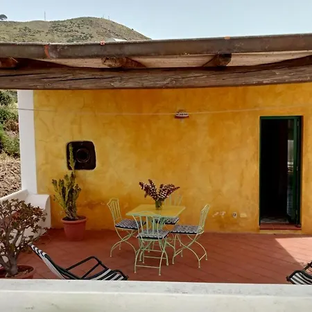 Agriturismo Casa Gialla Gospodarstwo agroturystyczne