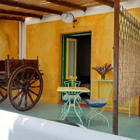 Casa Gialla Séjour à la ferme Lipari (Isola Lipari)