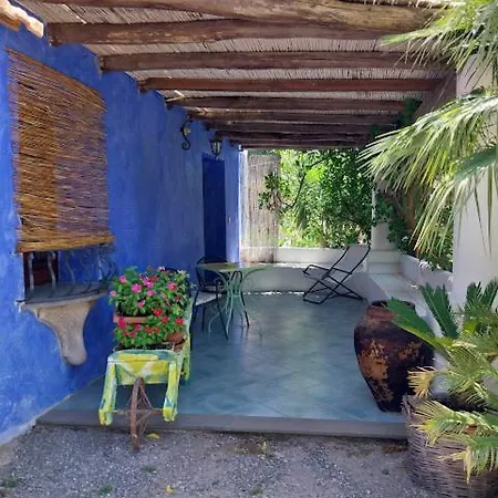 Gospodarstwo agroturystyczne Agriturismo Casa Gialla *