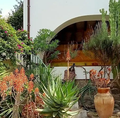 Casa Gialla Agroturismo Lipari (Isola Lipari)