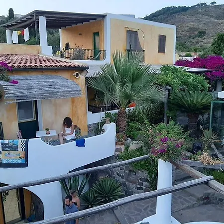 Casa Gialla * Lipari (Isola Lipari)