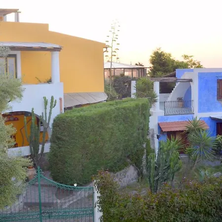 Agriturismo Casa Gialla Bauernhof Lipari (Isola Lipari)