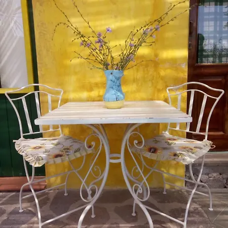 Farm stay Casa Gialla Lipari (Isola Lipari)