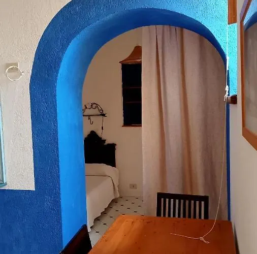 Farm stay Casa Gialla Lipari (Isola Lipari)