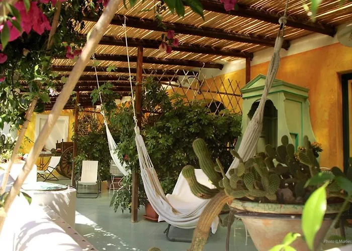 Casa Gialla Farm stay Lipari (Isola Lipari)