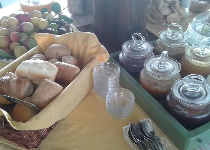 Alloggio per agriturismo Casa Gialla *